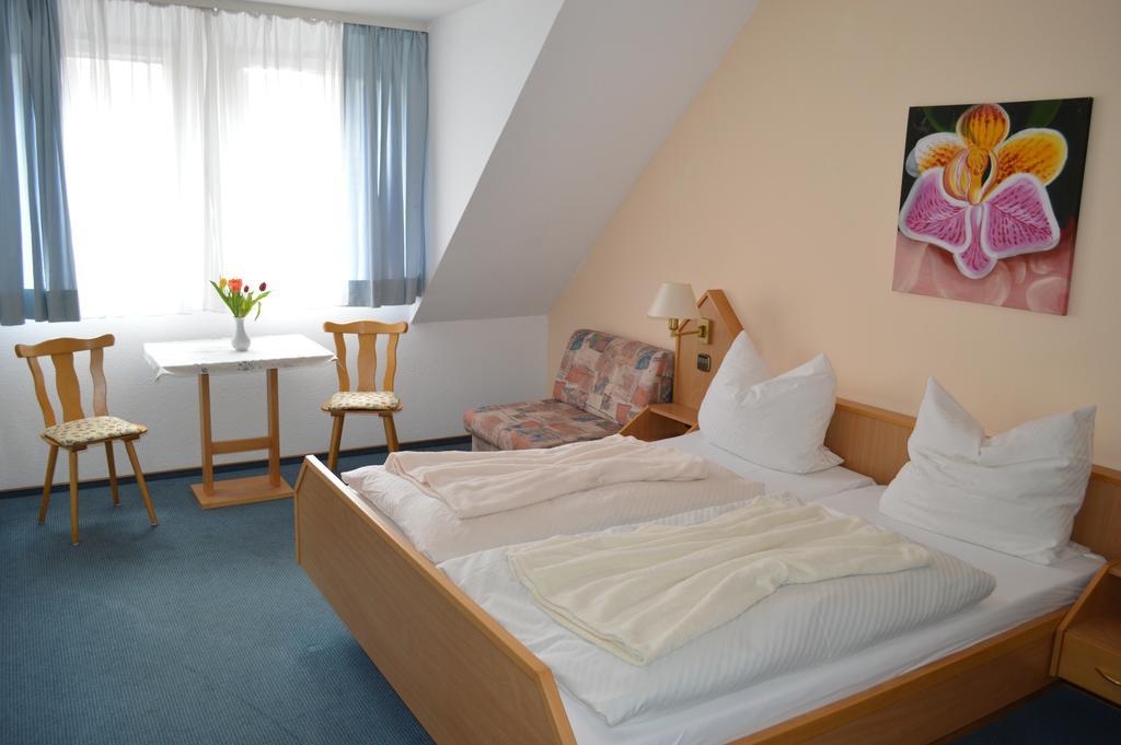 Hotel Zum Lieben Augustin Меерсбург Стая снимка