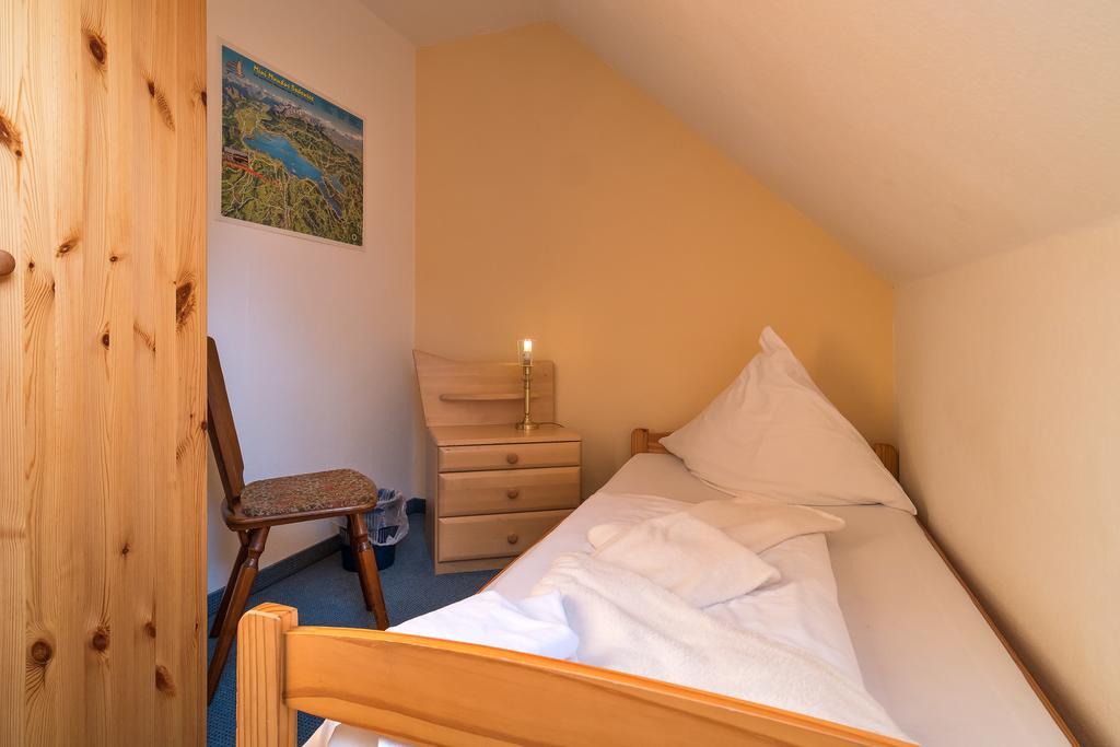 Hotel Zum Lieben Augustin Меерсбург Стая снимка