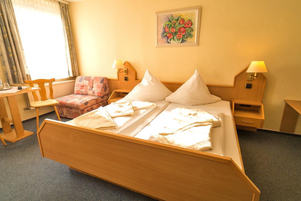 Hotel Zum Lieben Augustin Меерсбург Стая снимка